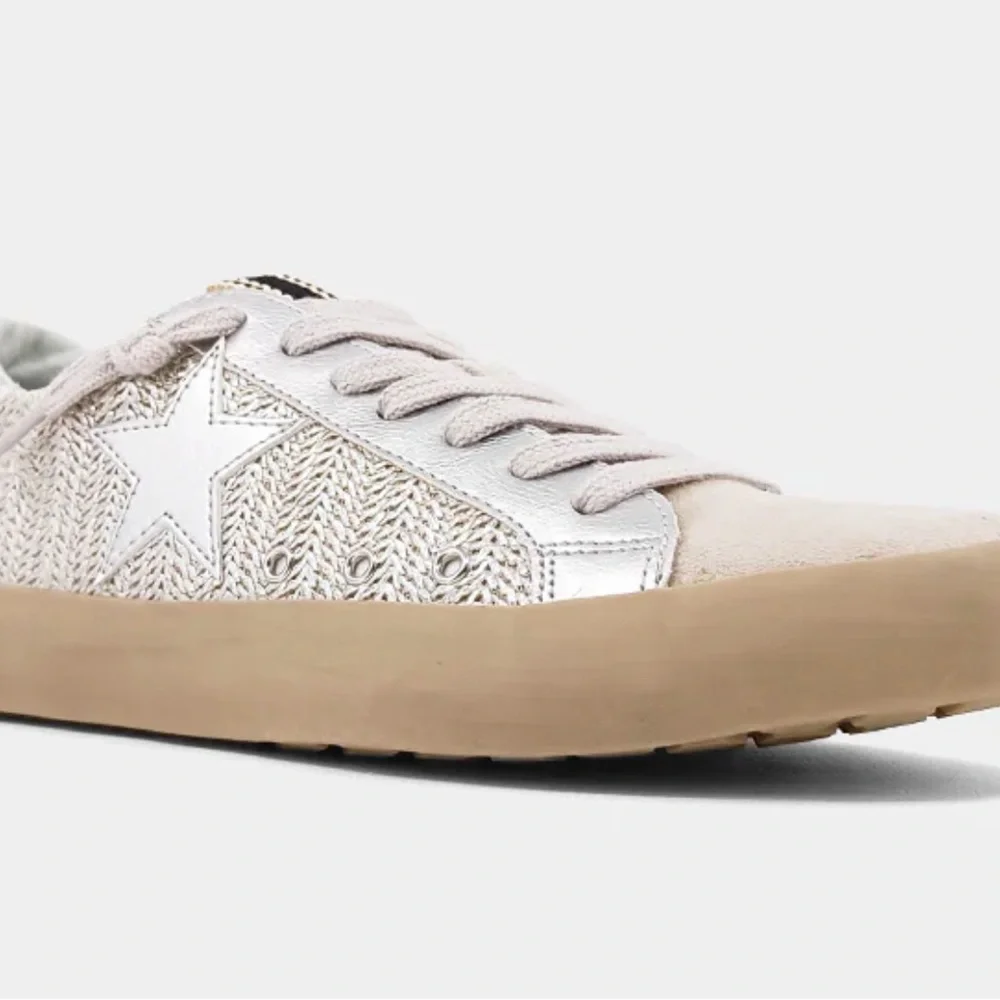 New shu shop Reba Silver and Beige Women's Sneakers size 8.5 - Picture 2 of 13